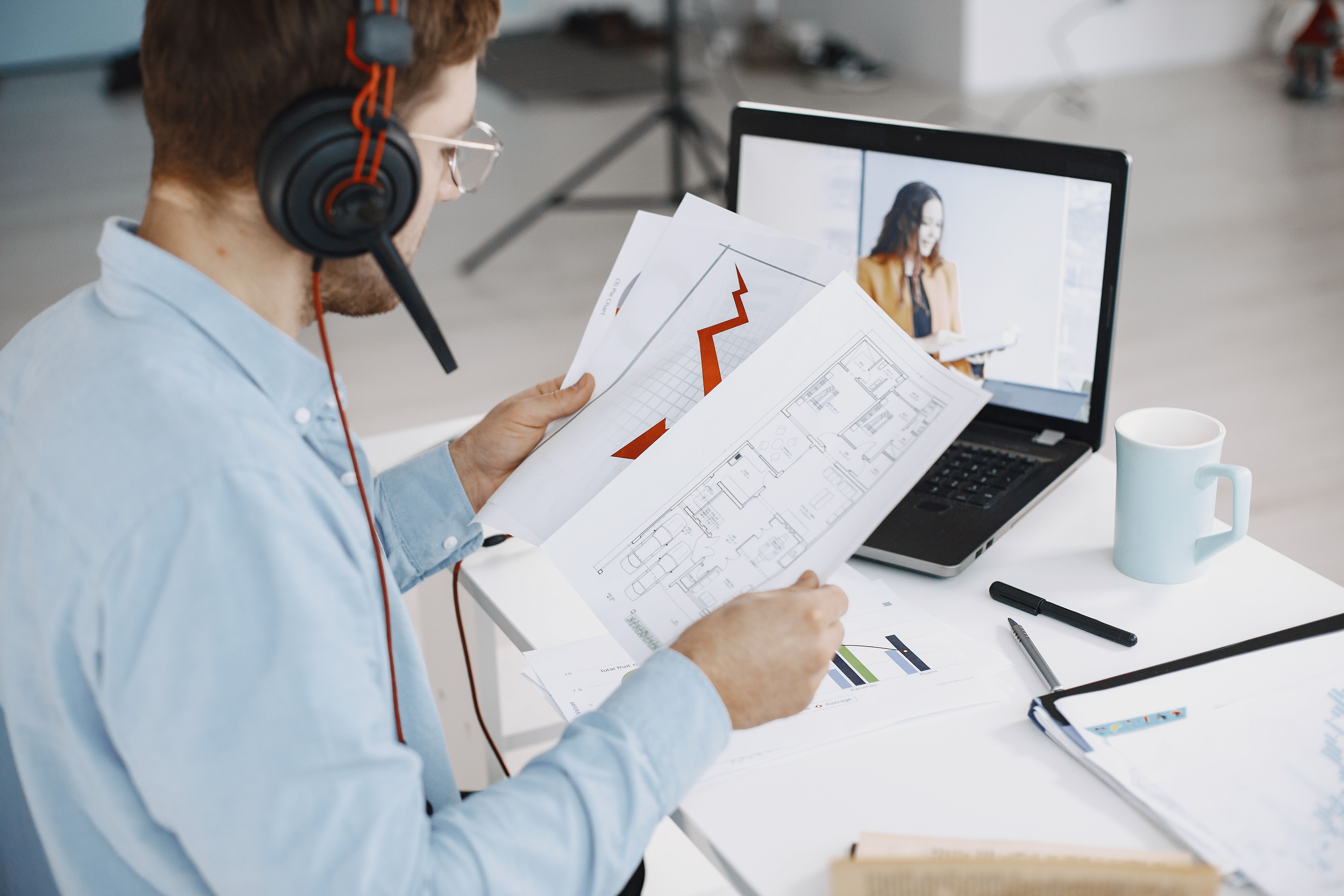 Overseas buyer purchasing UK property remotely with a buying agent